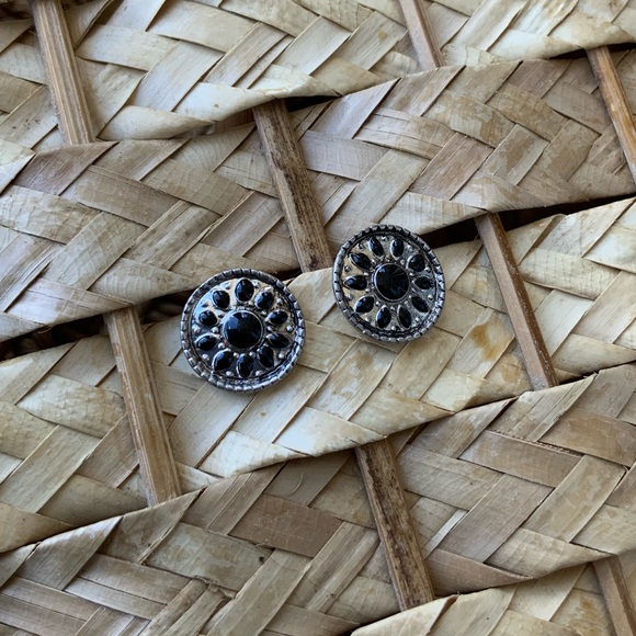 Silver & Black Earrings - Picture 5 of 6